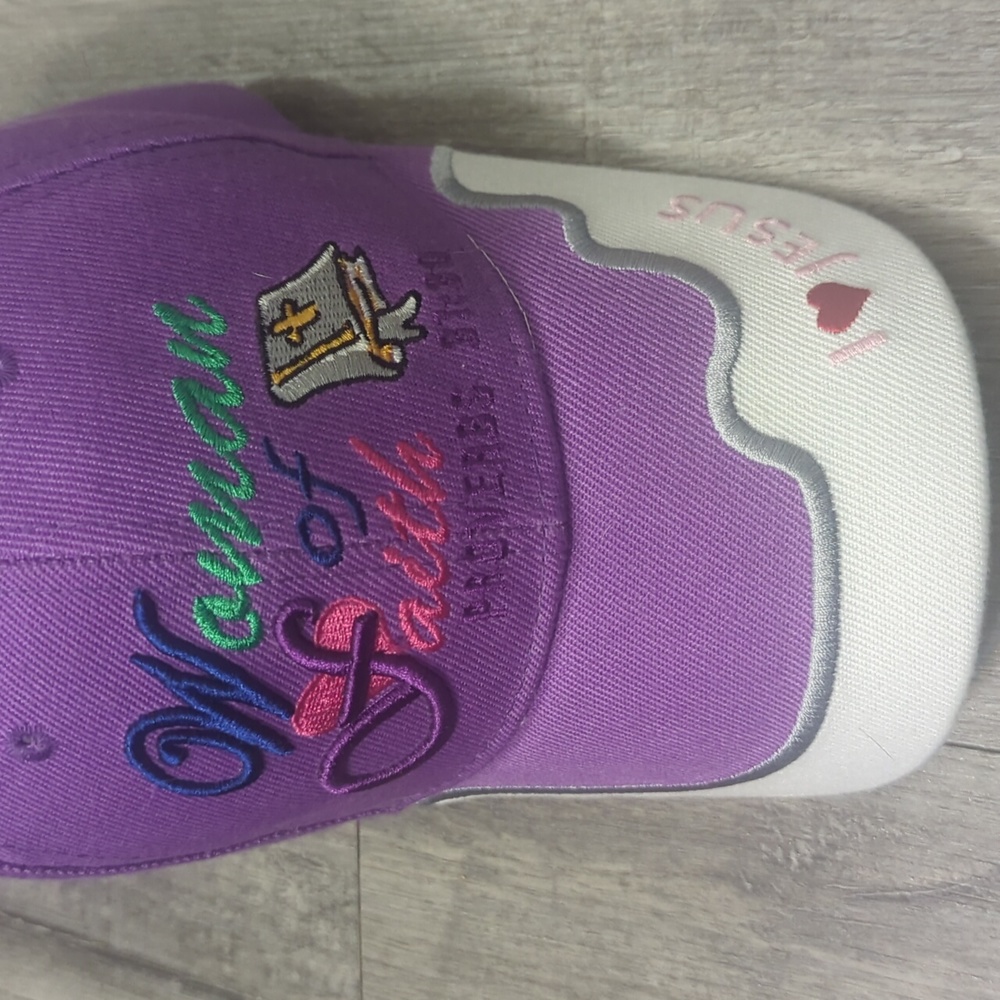 I Love Jesus " Woman of Faith Proverbs 31:30" Hats - Picture 4 of 10